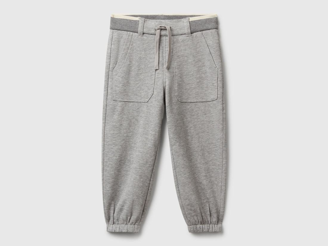 Benetton_Light Gray_Sweatpants with Drawstring_32N4GF050_501_01