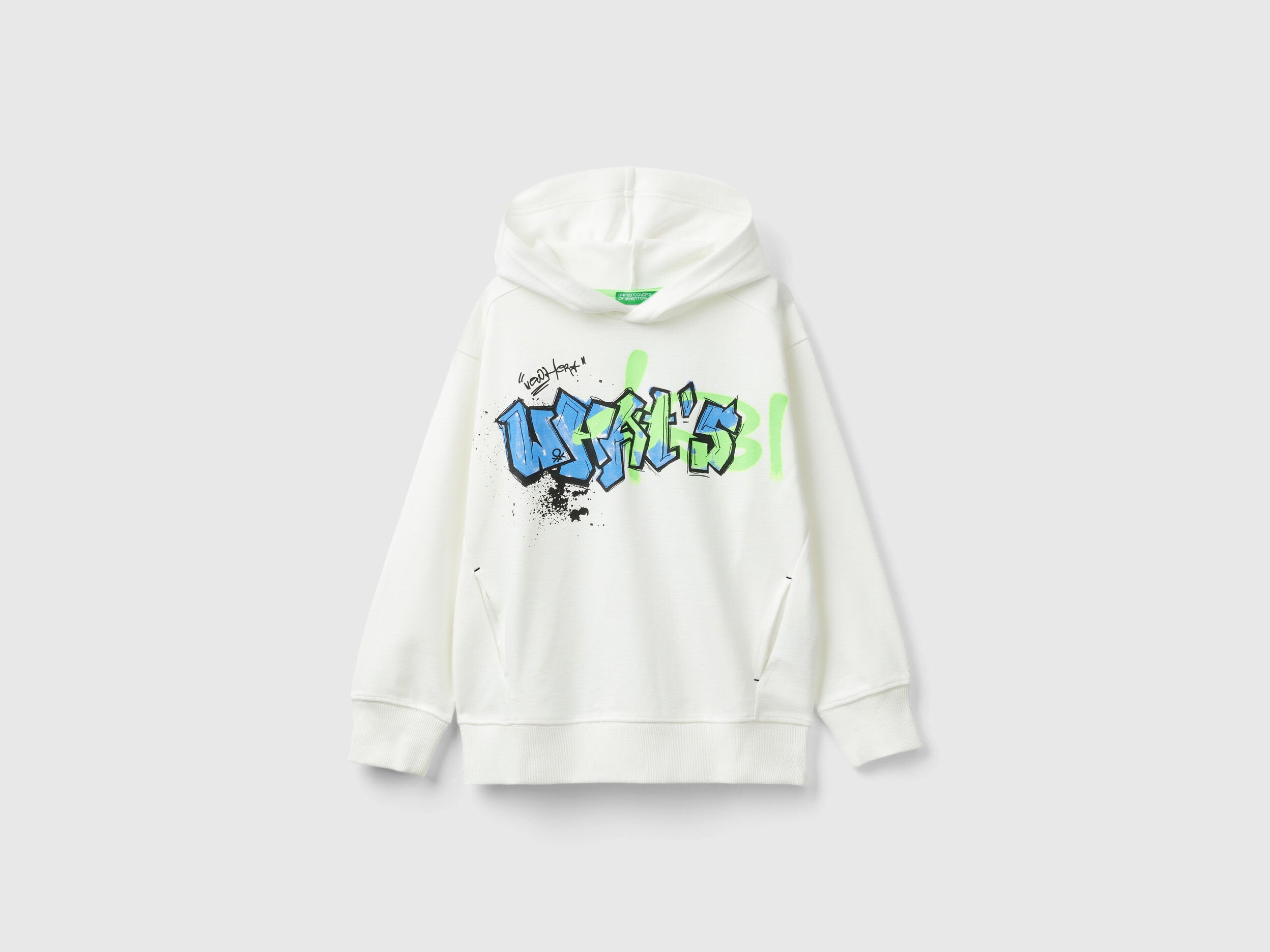 Sweatshirt With Graffiti Print_330SC203R_074_01