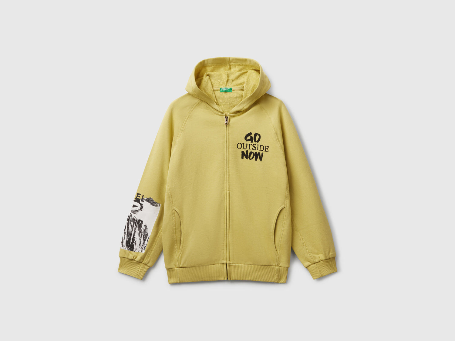 Benetton_Yellow_Sweatshirt with Prints_33NVC505A_0Y6_01