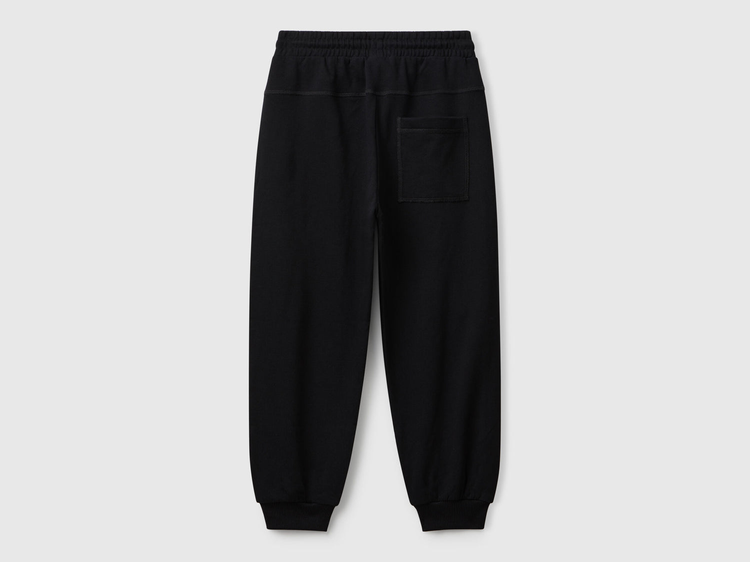 Benetton_Black_Sweatpants with Graffiti Print_33NVCF06D_100_02