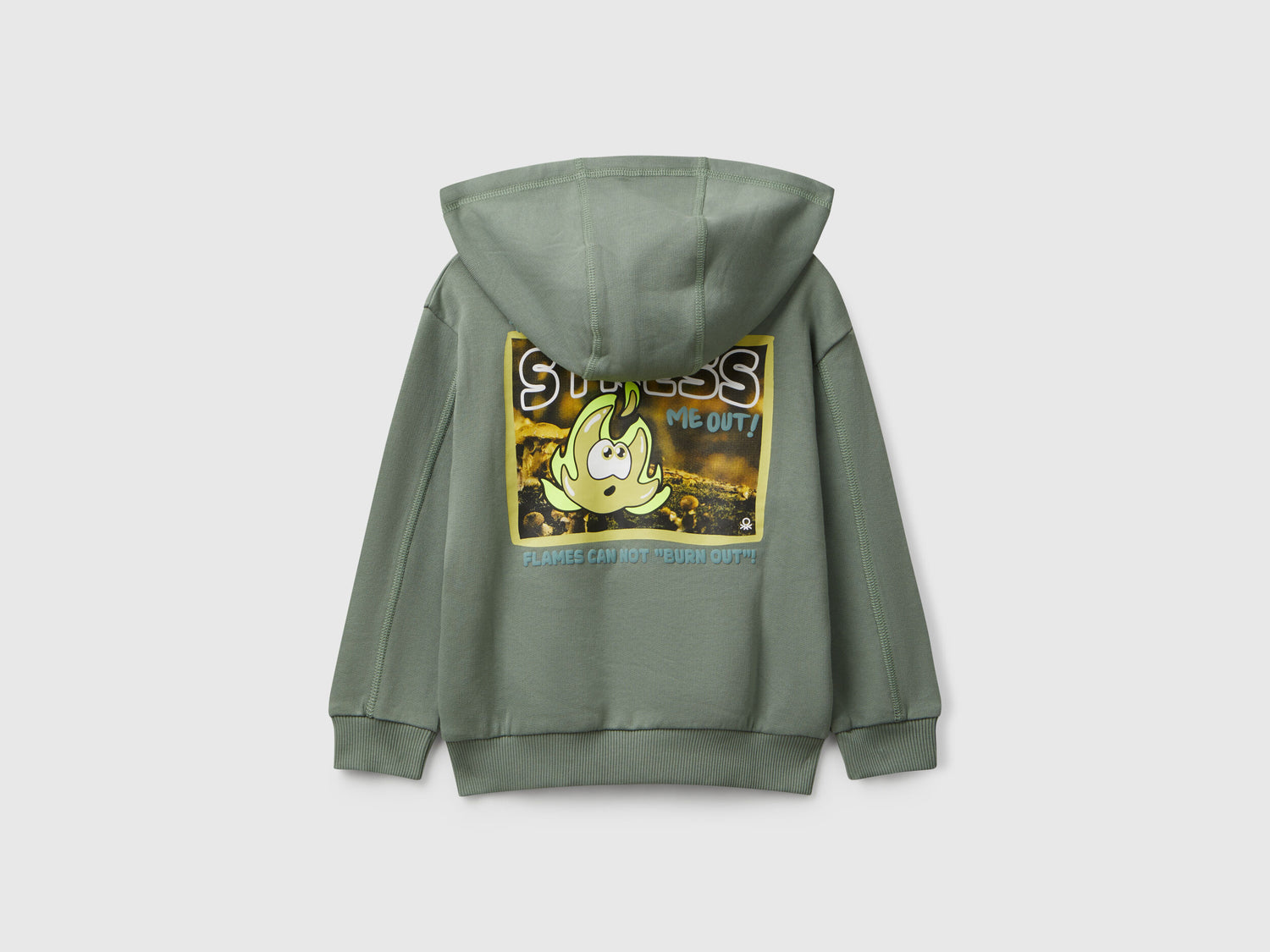 Benetton_Light Green_Sweatshirt with Kangaroo Pocket_33NVG5041_075_02