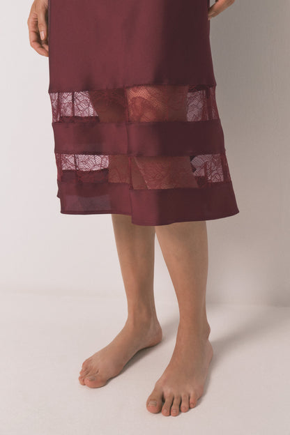 Women Secret_Red_Long Nightgown Wine Lace Nightgown_3412908_68_05