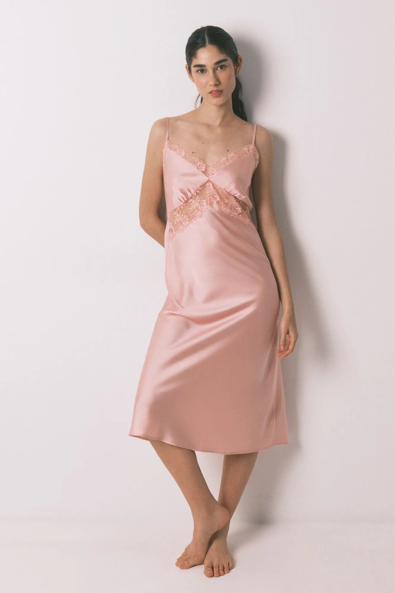 Women Secret_Pink_Pink Satin and Lace Midi Nightgown_3413705_72_01