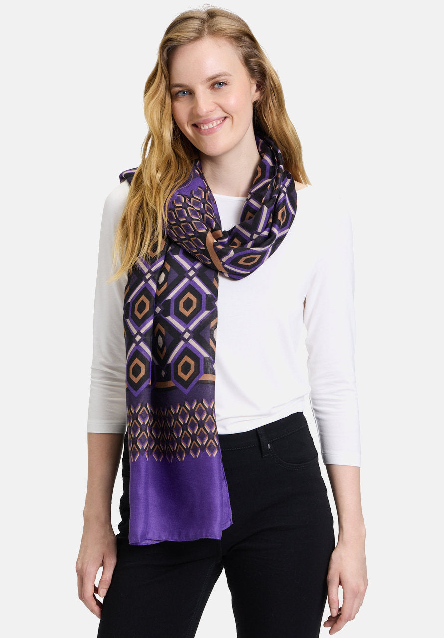 Basic Scarf
with Print_3417-2927_6890_01