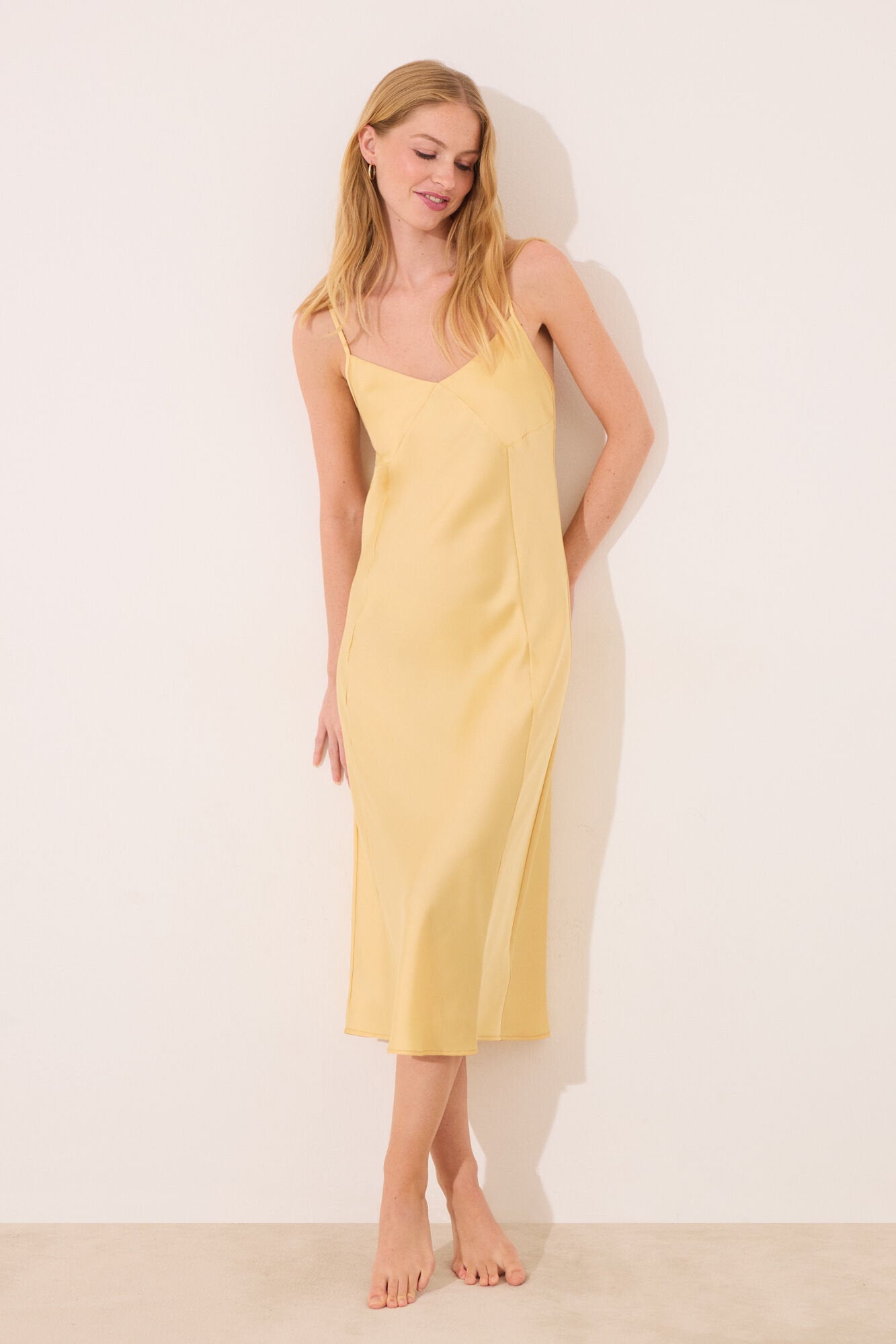 Women Secret_Long Yellow Satin Nightgown_3419159_04_01