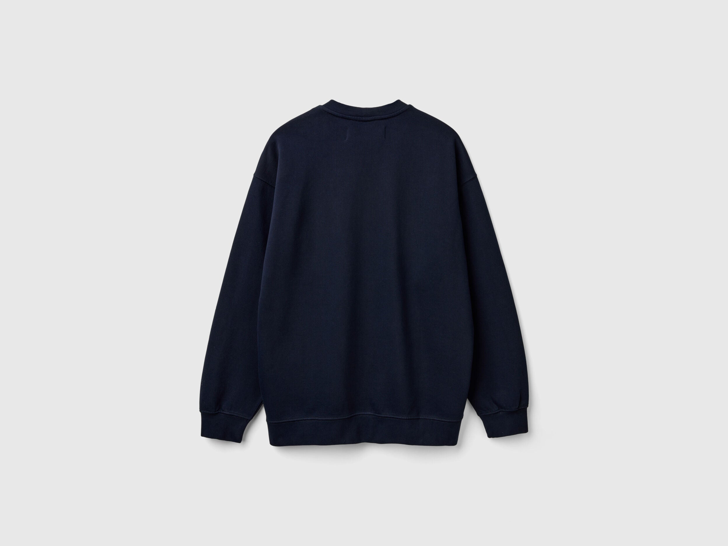Benetton_Dark Blue_Sweatshirt with Logo Patch_342ZU1093_016_06
