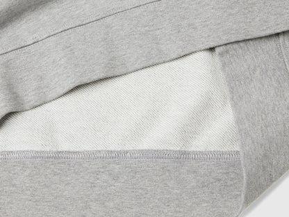 Benetton_Light Gray_Sweatshirt with Logo Patch_342ZU1093_501_07
