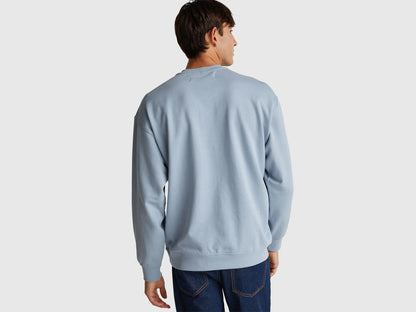 Benetton_Light Blue_Sweatshirt with Logo Patch_342ZU1093_8F9_02
