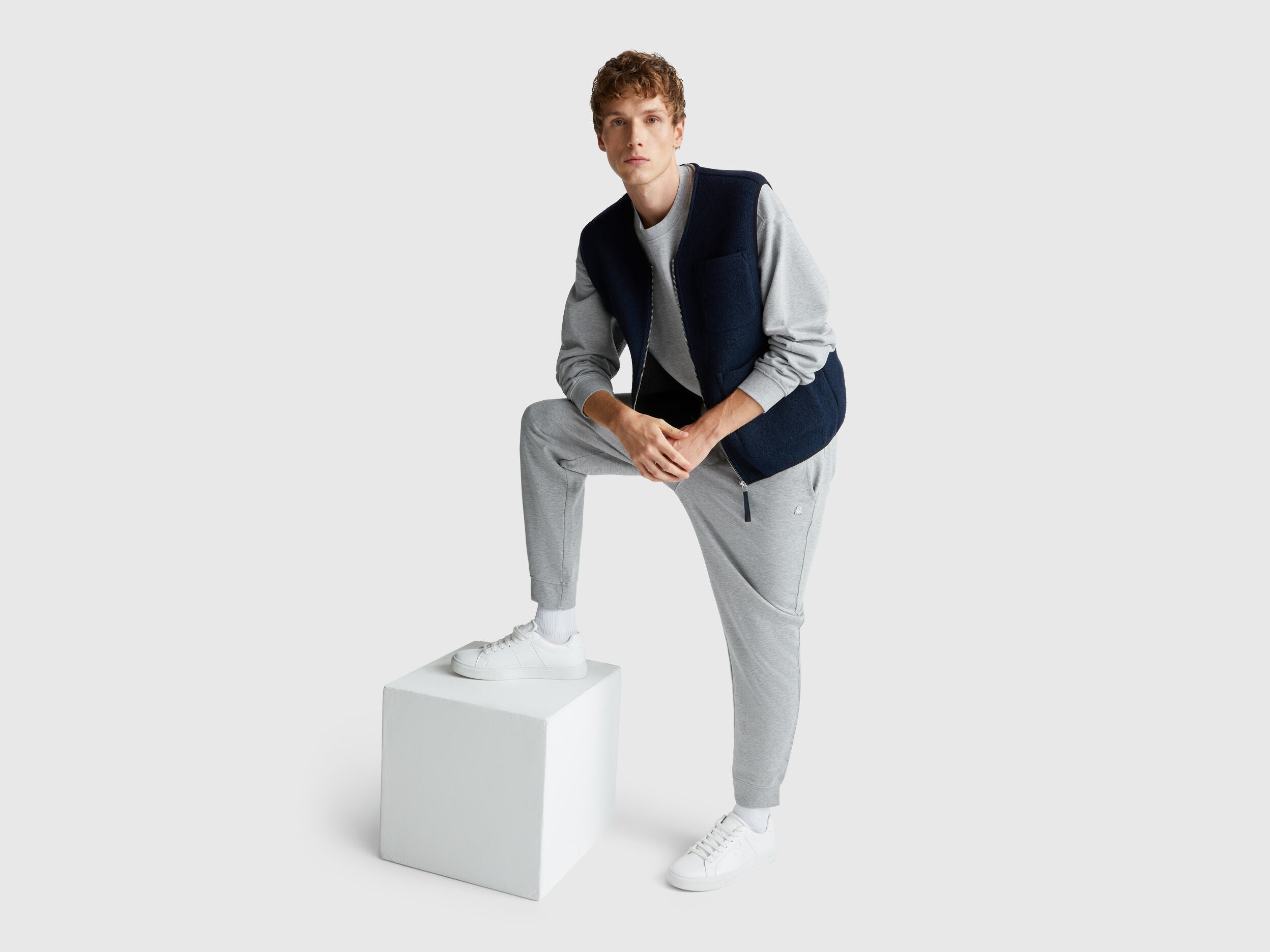 Benetton_Light Gray_Cotton Sweat Joggers_342ZUF01B_501_01