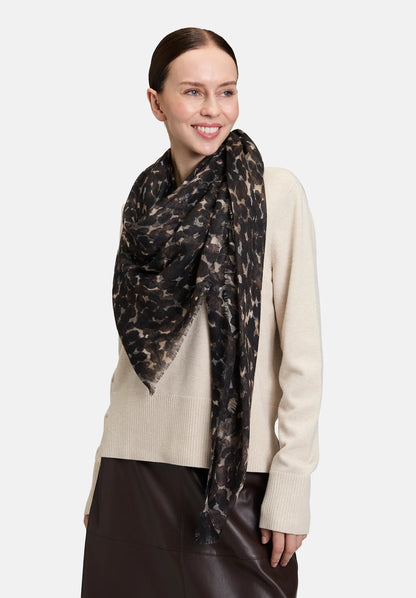Betty Barclay_Brown/Beige_Printed Scarf_3469-1646_7871_01