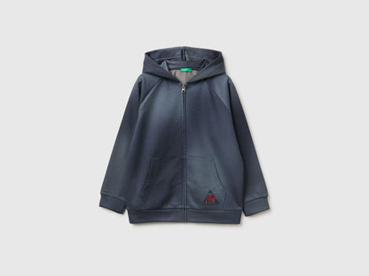 Benetton_Blue_Sweatshirt with Shaded-Effect Print_34GSC505S_70U_01