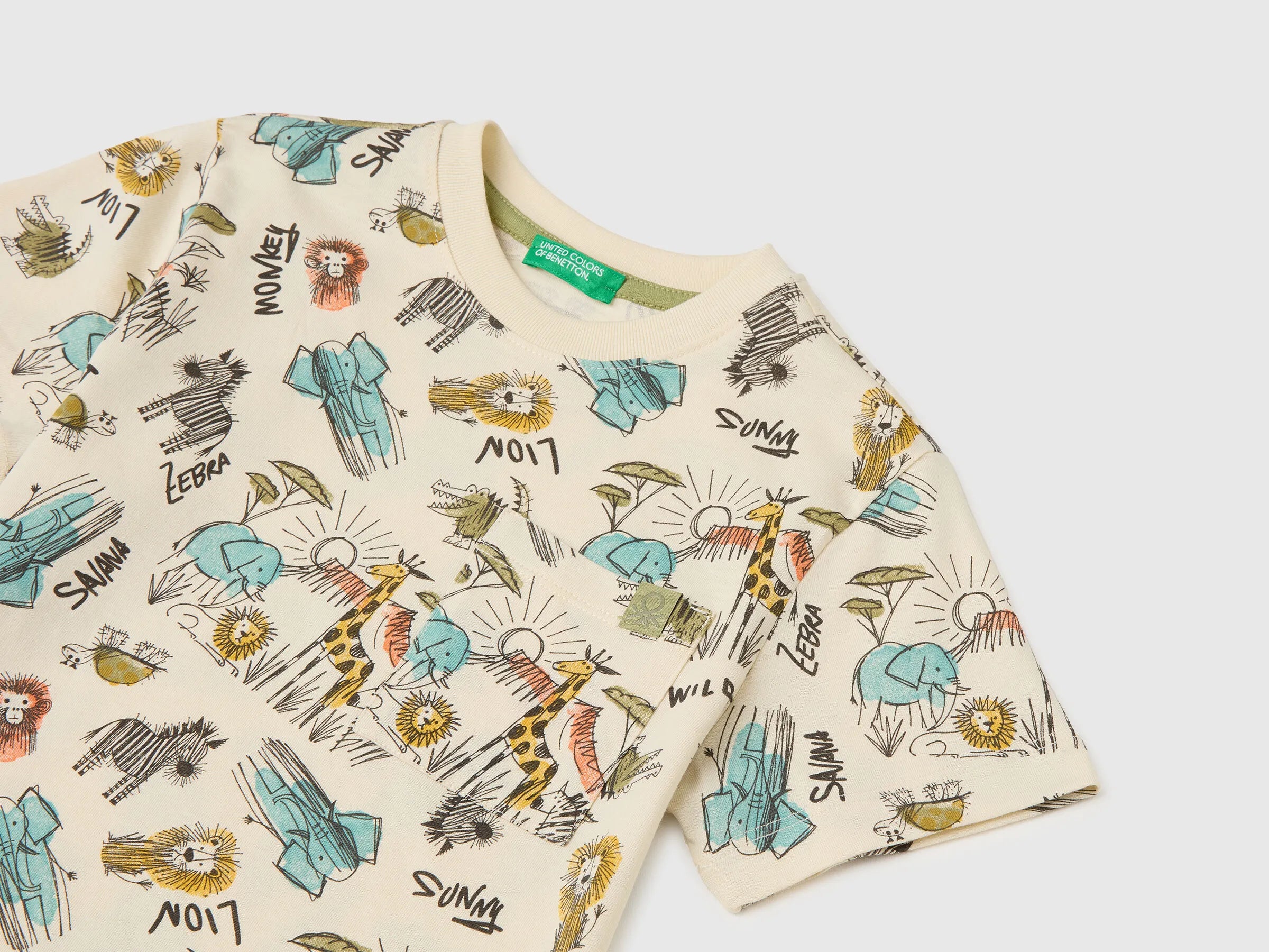 Benetton Creamy White Boys Safari Print T-Shirt SKU: 34UTG10N2_70Q Image 03