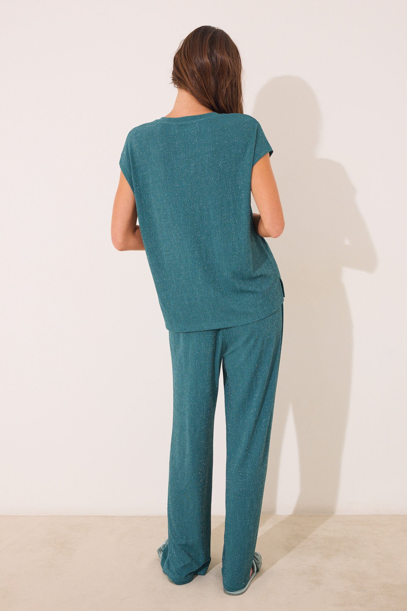 Women Secret_Green Lurex Trouser and T-Shirt Set_3592391_27_04