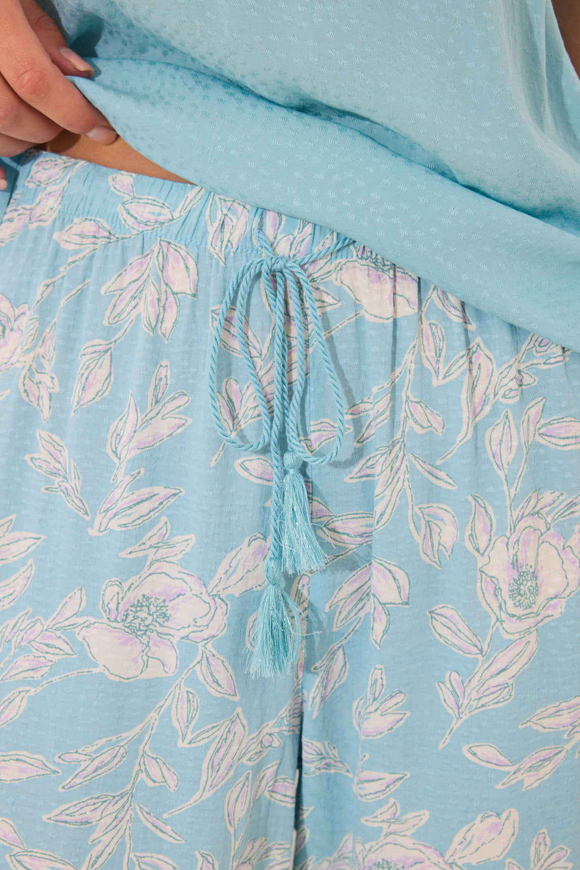 Women Secret_Long Pyjamas and Robe Set_3592395_89_05