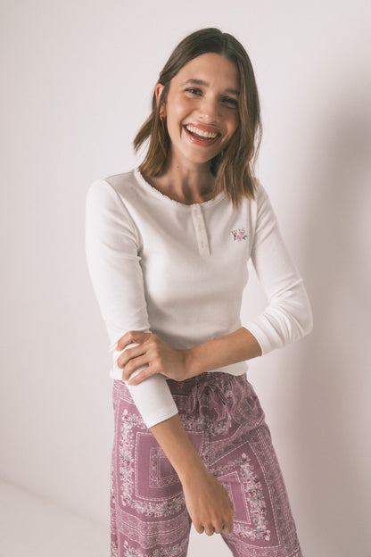 Women Secret_Ivory_Long Pyjamas with Ivory Flower Print_3592418_96_02