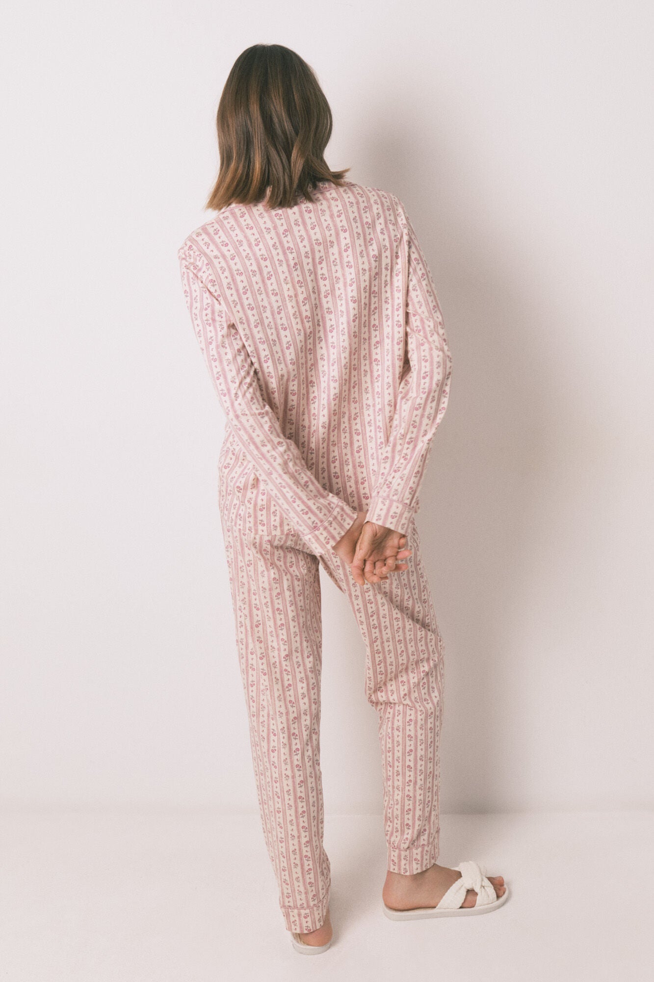 Women Secret_Pink_Long 100% Cotton Classic Pyjamas with Pink Flowers_3592420_73_06