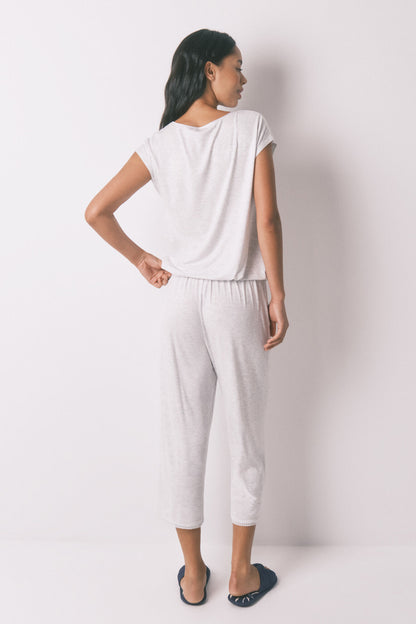 Women Secret_Light Grey-Silver_Soft Touch Gray Viscose Capri Pyjamas_3592424_48_04