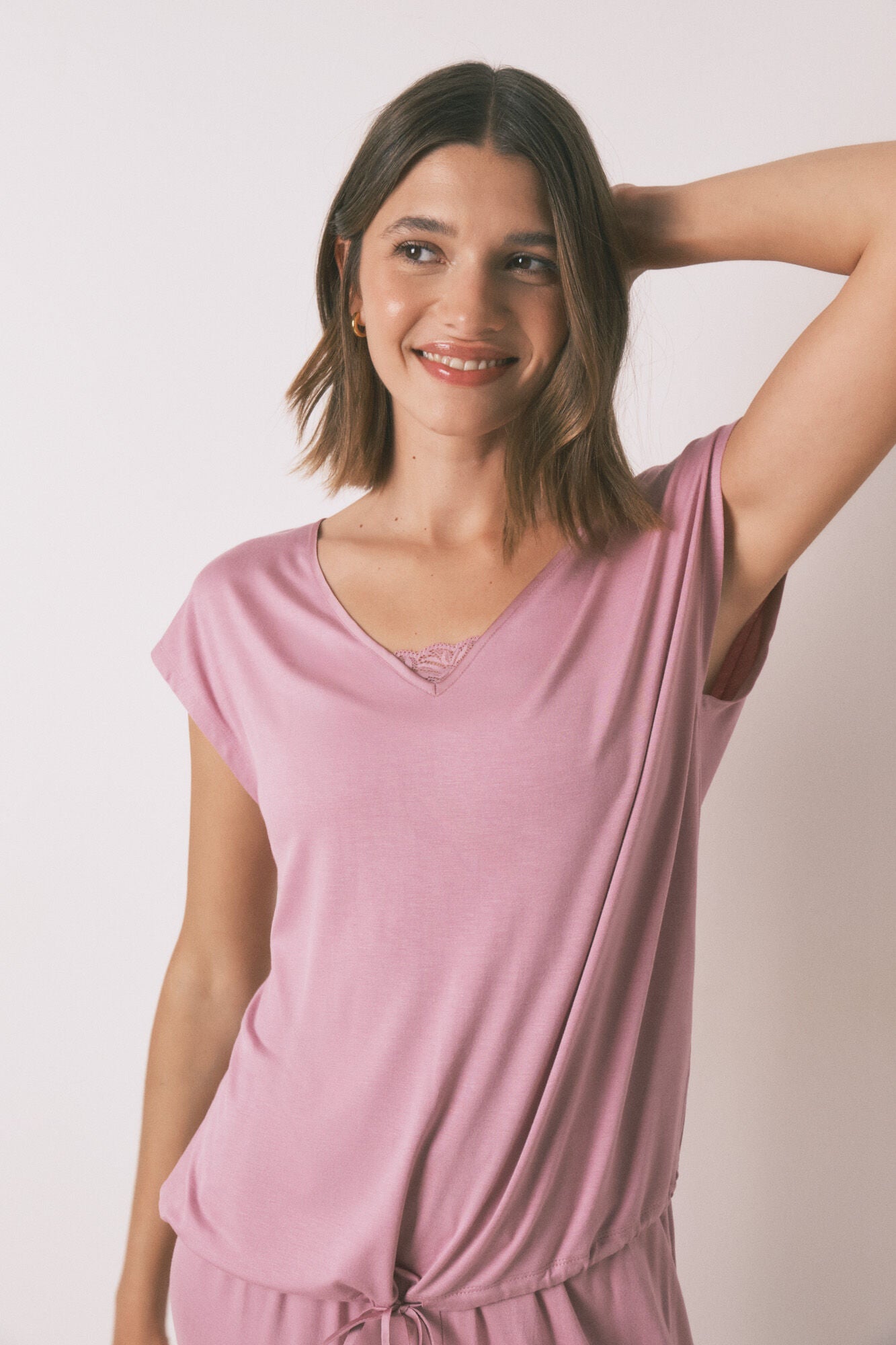 Women Secret_Pink_Soft Touch Pink Viscose Capri Pyjamas_3592425_70_02