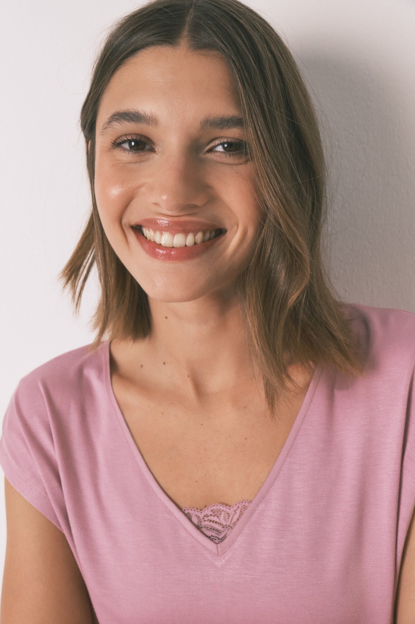 Women Secret_Pink_Soft Touch Pink Viscose Capri Pyjamas_3592425_70_03