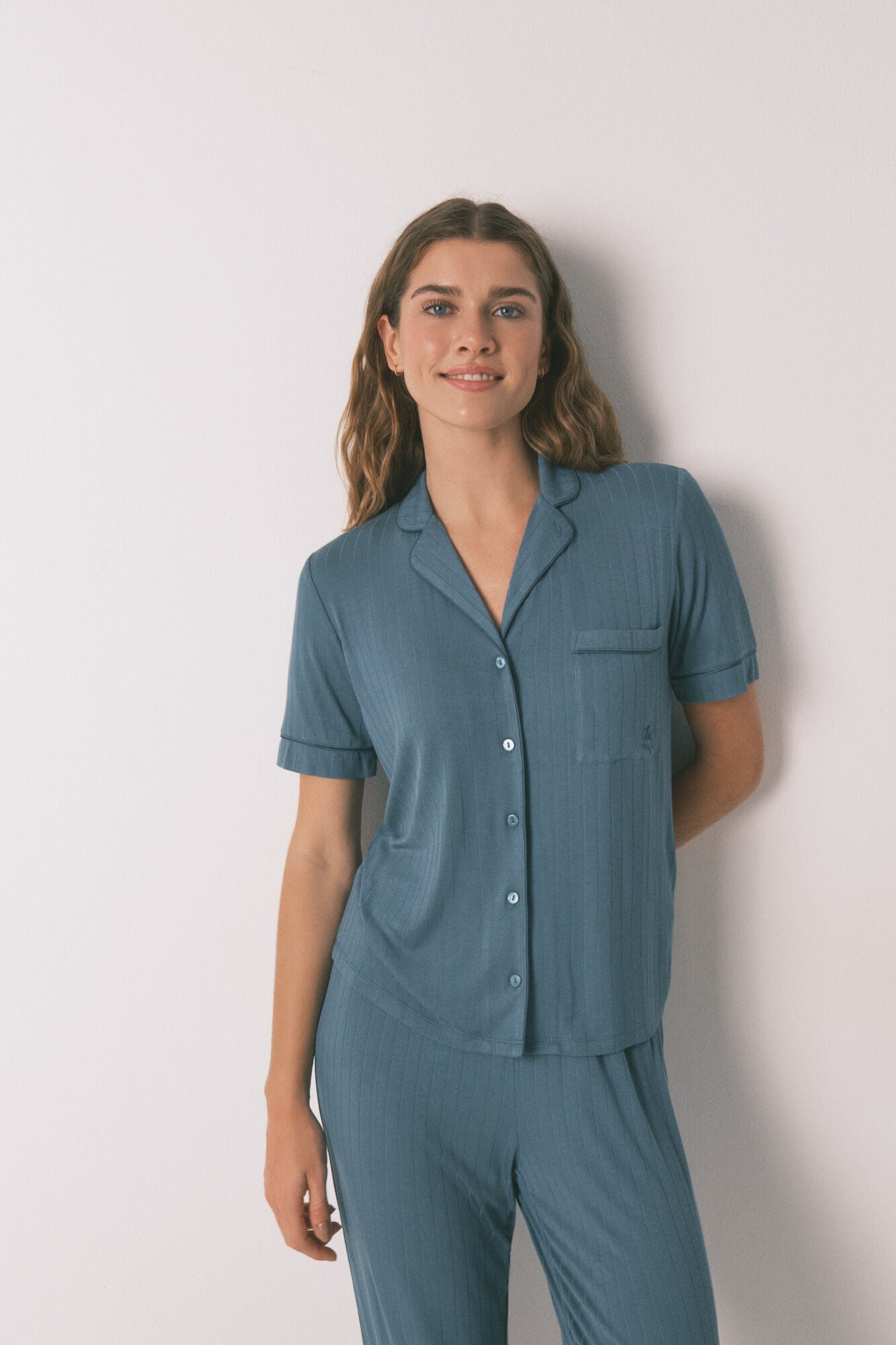 Women Secret_Green_Green Viscose Capri Shirt Pajamas_3592437_22_01