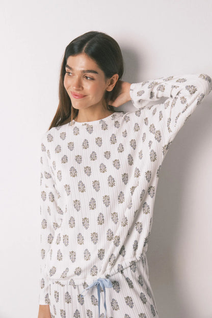 Women Secret_White Print_Super Soft Floral Long Pyjamas_3592490_97_02