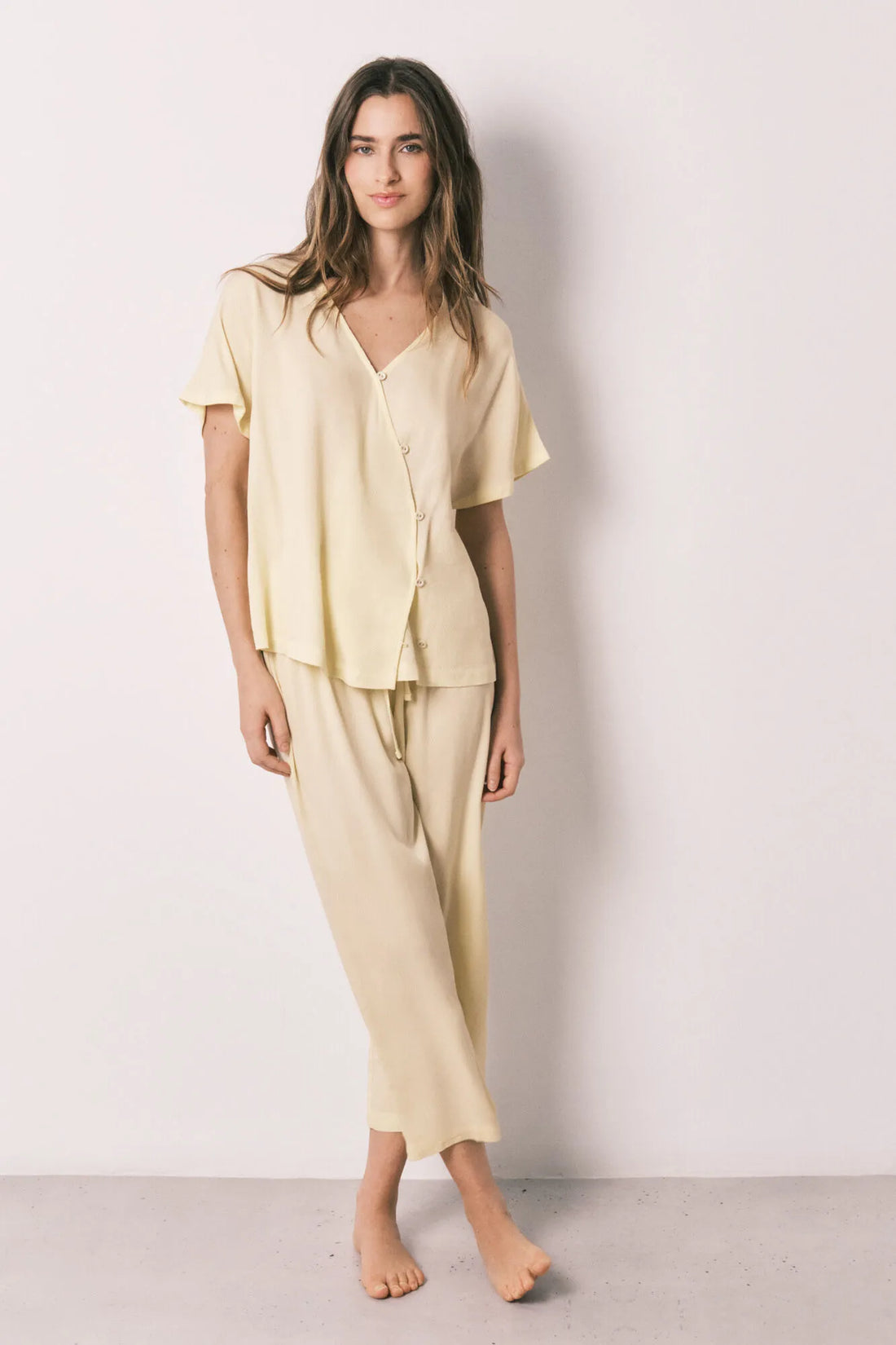 Women Secret_Yellow Print_Long Wrap Pyjamas with Buttons_3593018_09_03