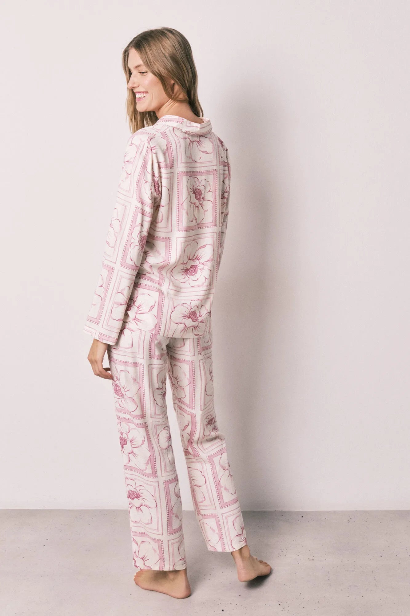 Women Secret Pink Women Floral Classic Long Pyjamas SKU: 3593082_73 Image 05
