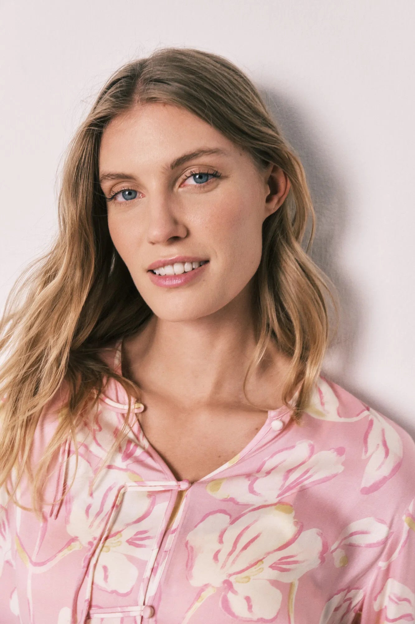 Women Secret Pink Women Oriental-Style Satin Long Pyjamas SKU: 3593083_73 Image 06