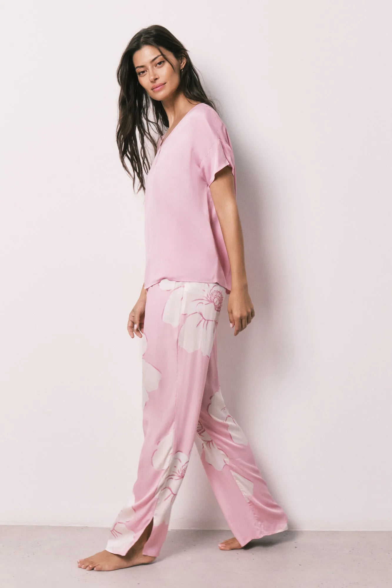 Women Secret Pink Women Pink Satin-Finish Short Sleeve Long Pyjamas SKU: 3593089_73 Image 03