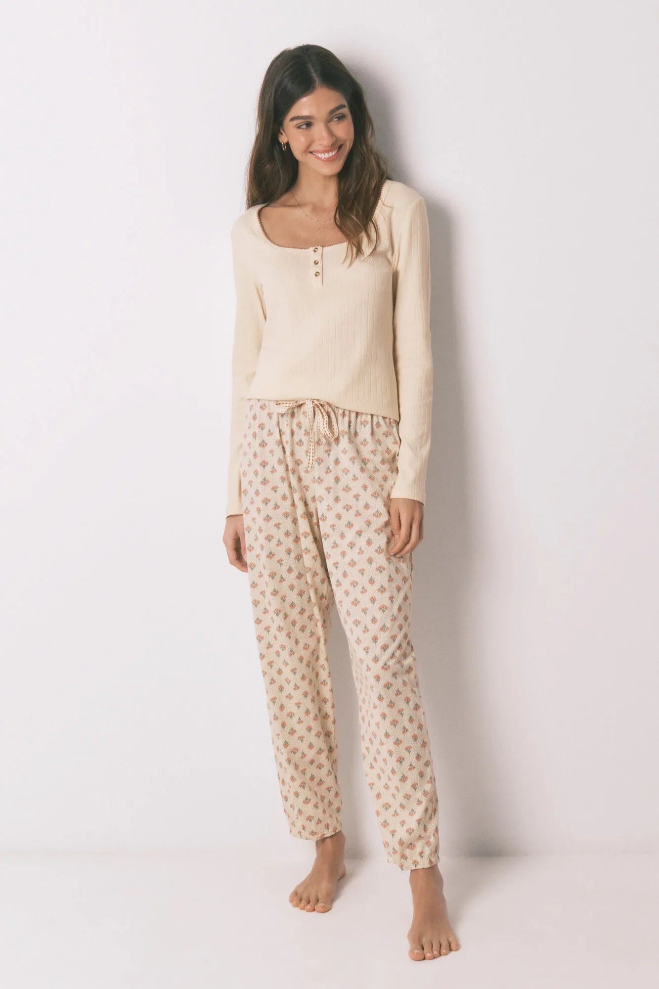 Women Secret_Ivory_Yellow Cotton Floral Print Long Pyjamas_3593958_96_01