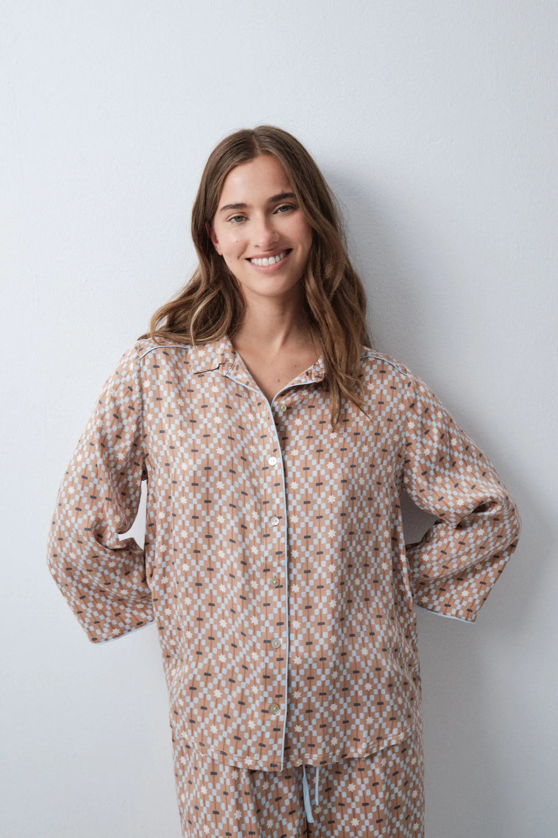 Women Secret Beige/Camel Women Geometric Print Satin Classic Long Pyjamas SKU: 3594724_55 Image 02