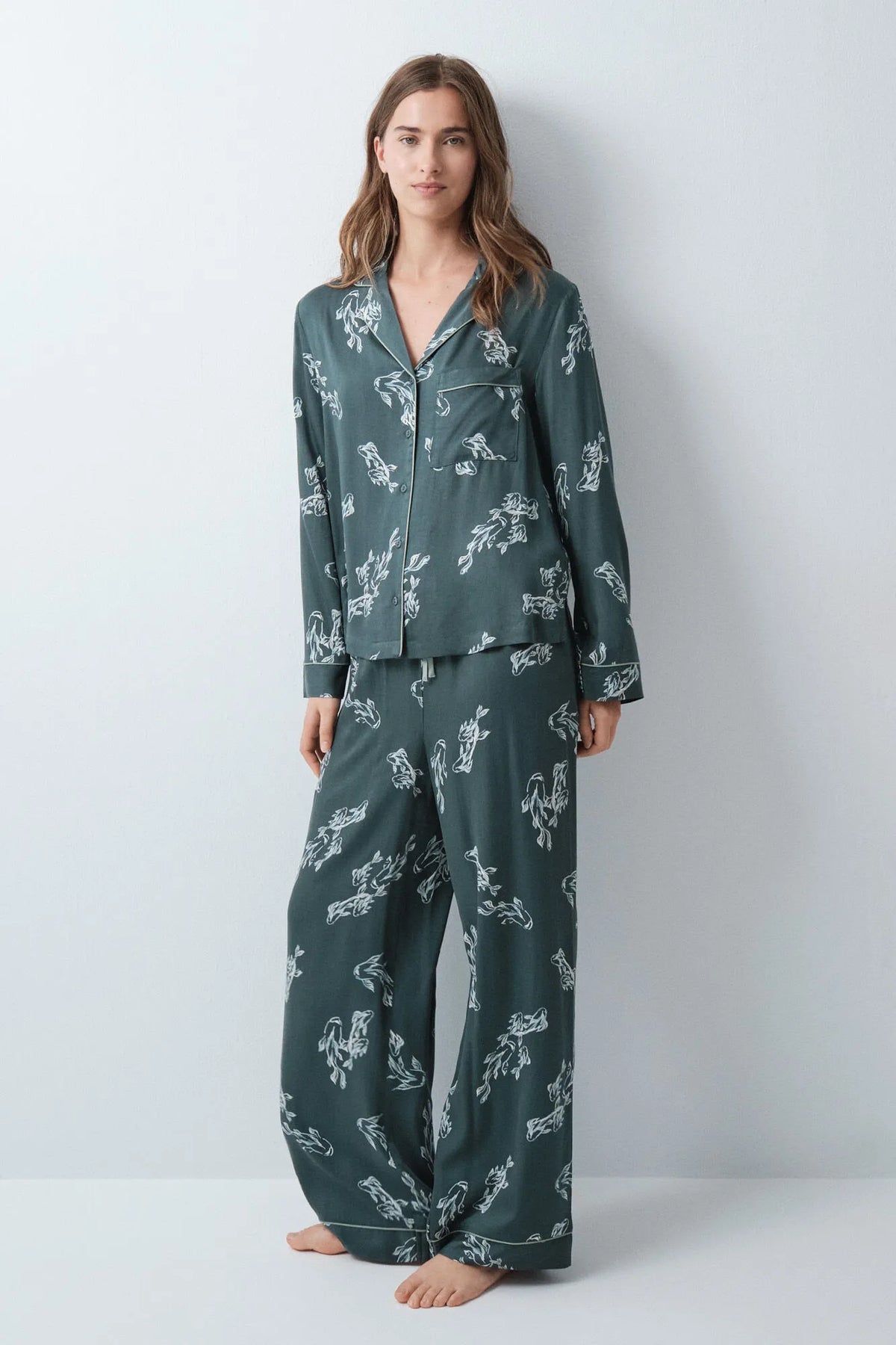 Women Secret Bottle Women Green Classic Pyjamas with Fish Print SKU: 3594749_20 Image 03