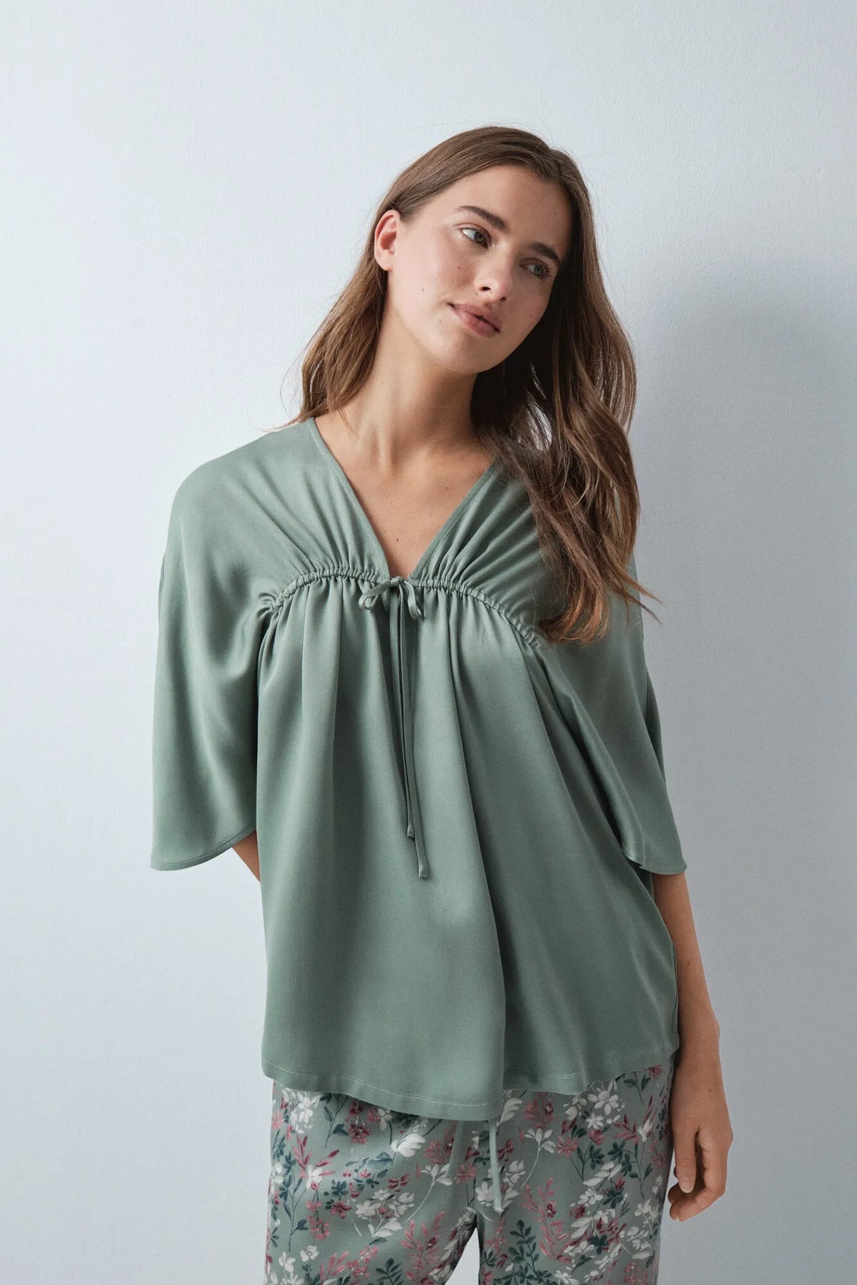 Women Secret Light Khaki Women Green Camisole Capri Pyjamas SKU: 3594750_94 Image 02