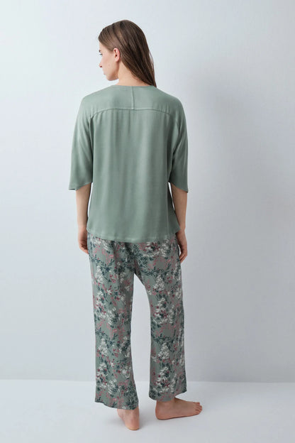Women Secret Light Khaki Women Green Camisole Capri Pyjamas SKU: 3594750_94 Image 05