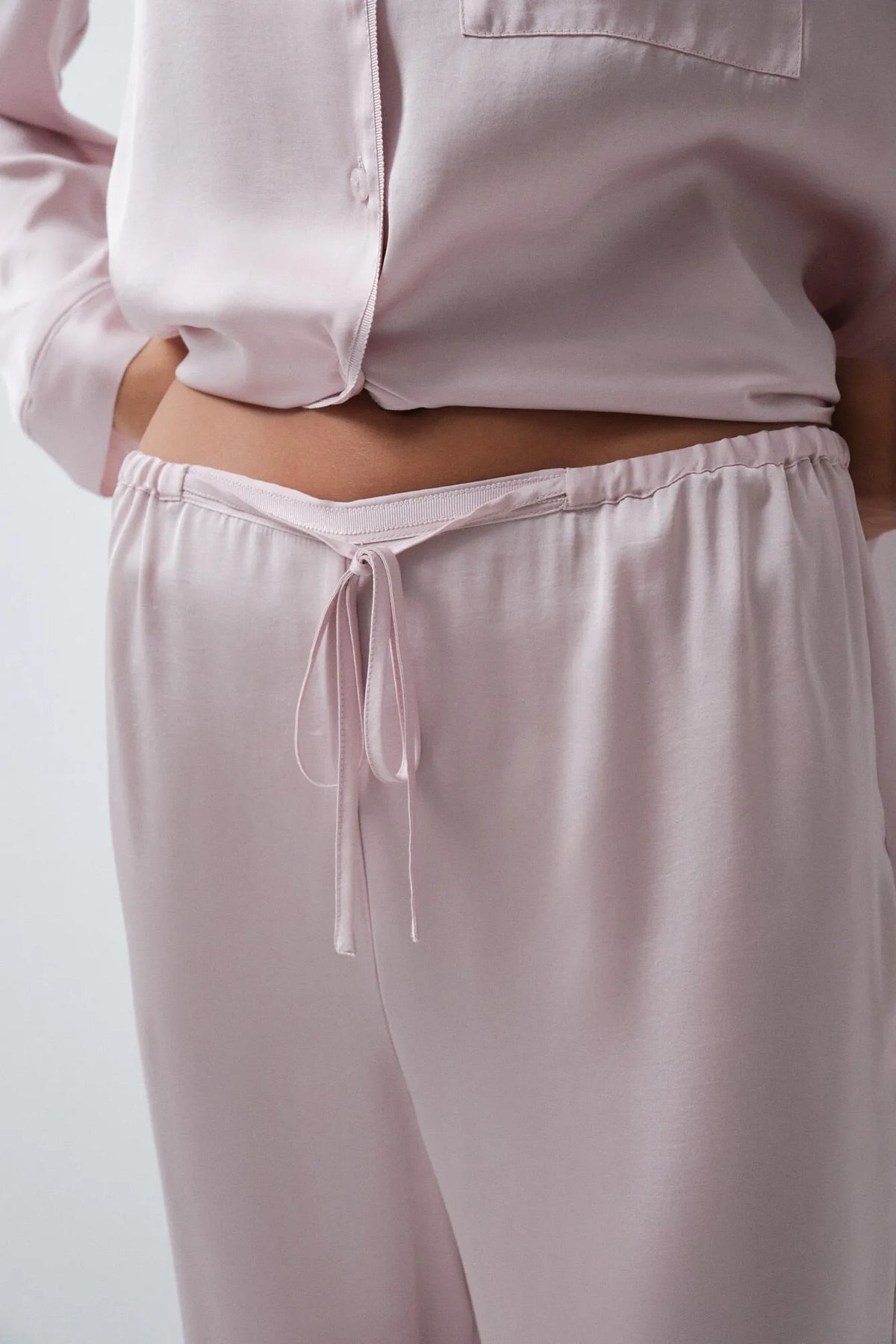 Women Secret Pink Women Pink Satin-Finish Classic Pyjamas SKU: 3594785_72 Image 05