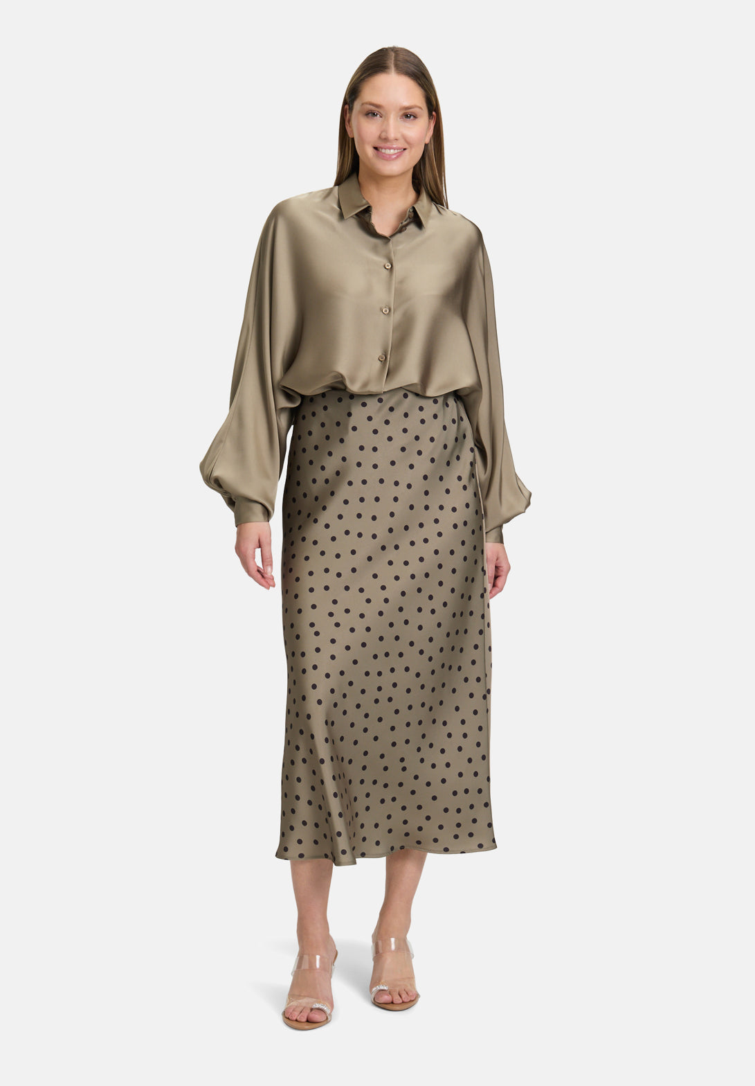 Vera Mont_Turf_Satin Blouse with Collar_3596-4262_7387_03