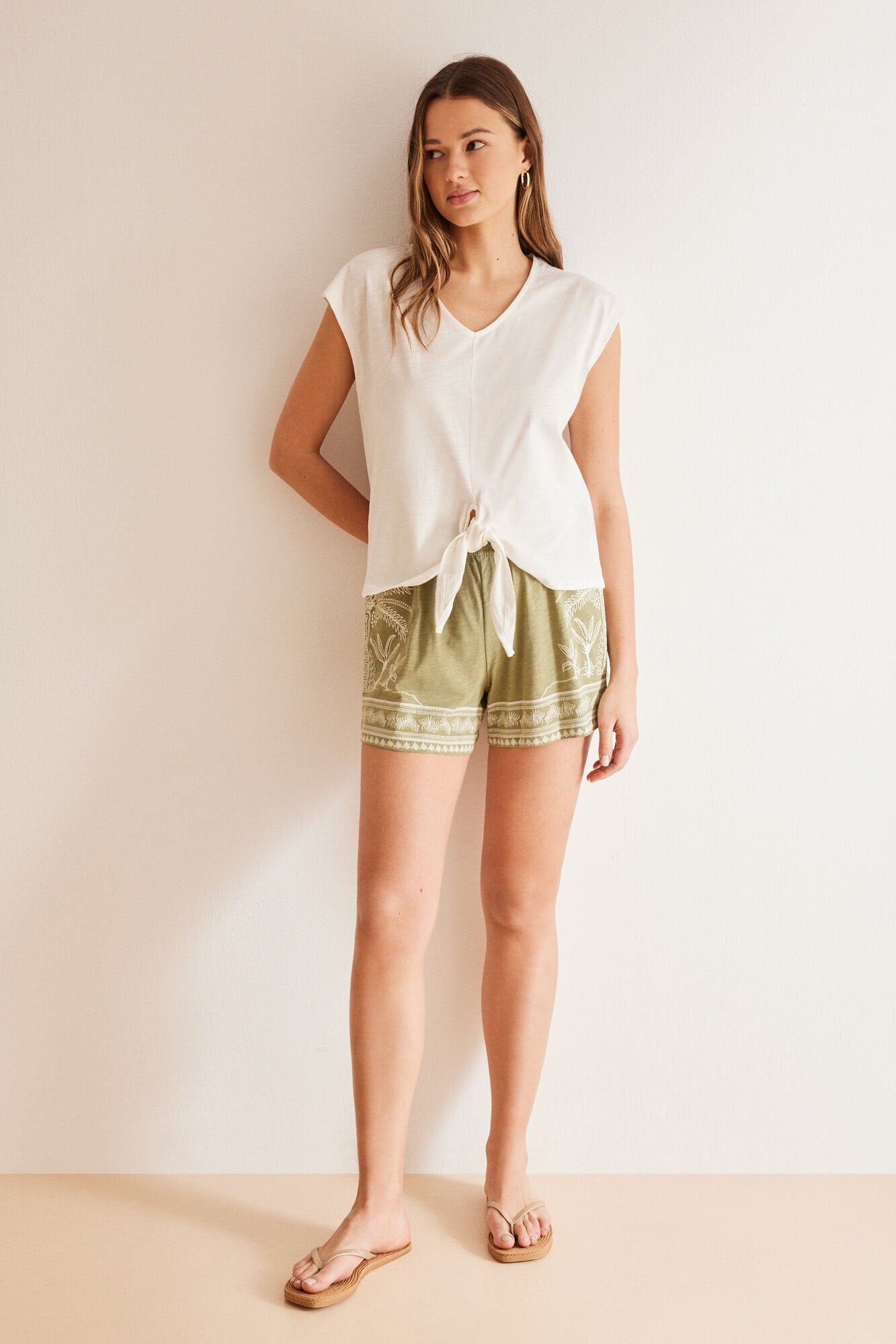 Ivory Short Sleeves Short Pant Pyjama_3597393_96_05