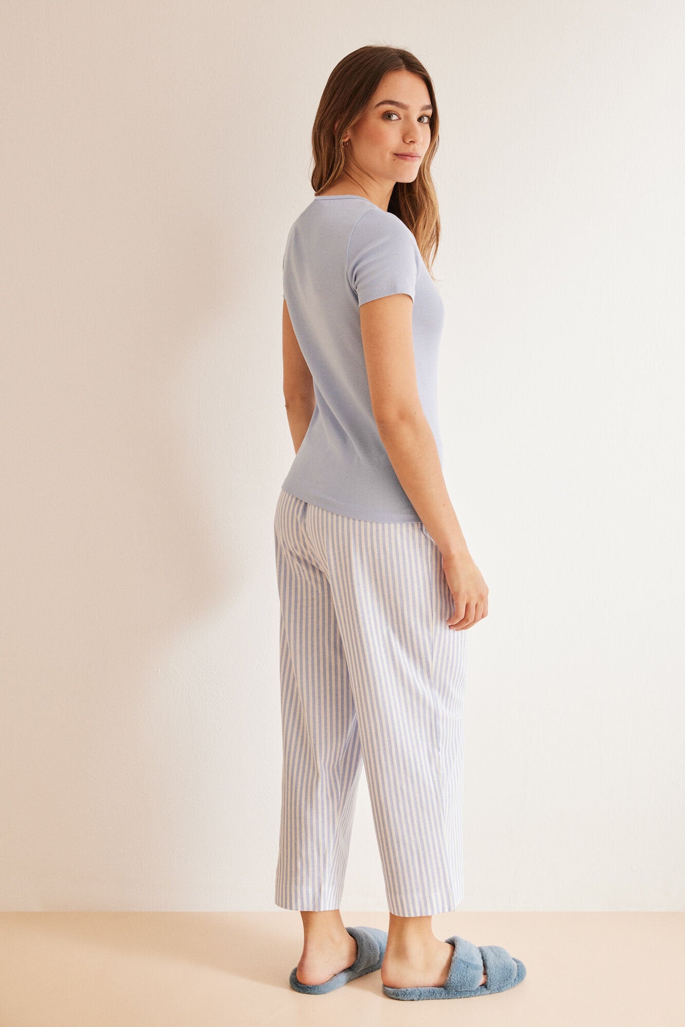 Dark Blue Short Sleeves Capri Pant Pyjama_3597402_11_06