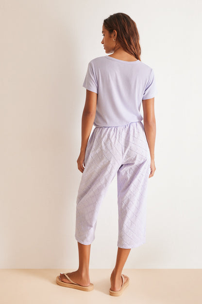 Swiss Embroidered Pajamas Capri Lila_04