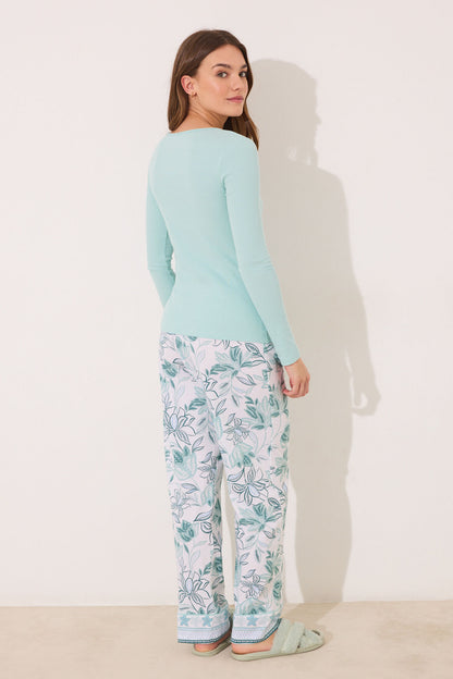 Women Secret_Turquoise Green Long Pyjamas with Flowers_3599173_28_05