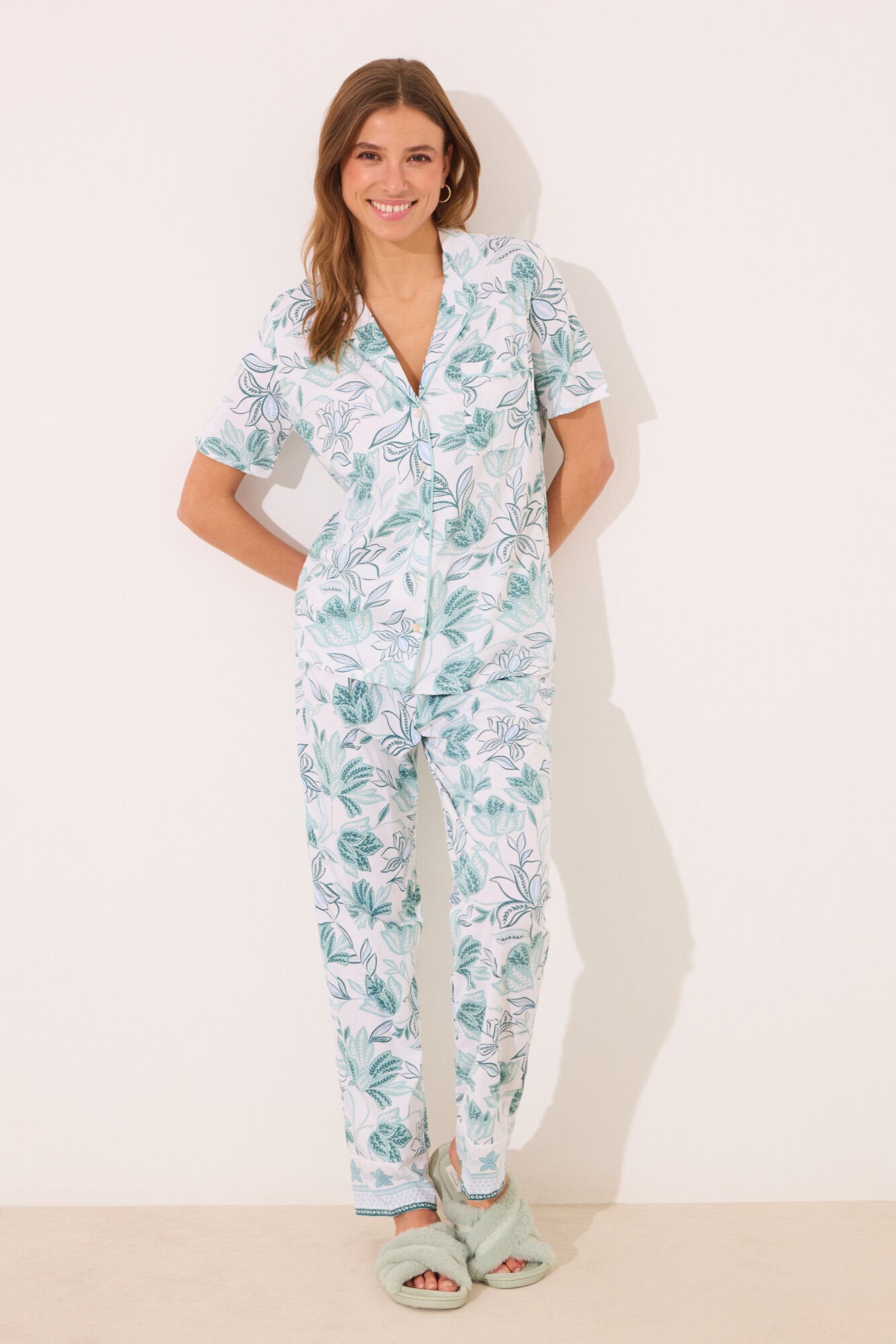 Women Secret_100% Cotton Classic Pyjamas with Green Flowers_3599180_97_01