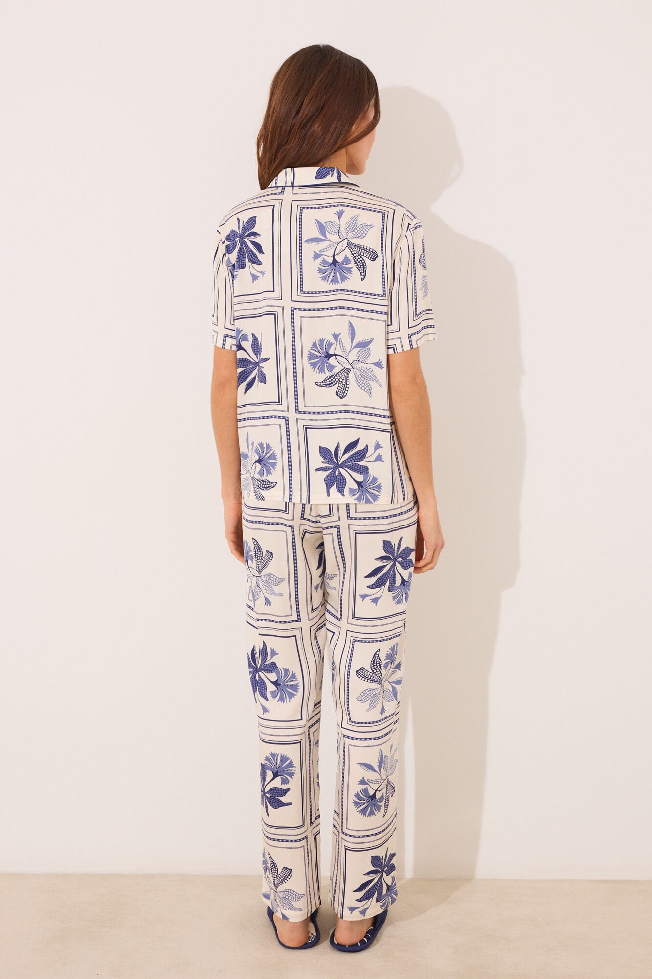 Women Secret_Satin Classic Pyjamas with Flower Print_3599212_10_06
