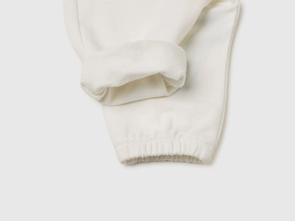 Benetton Creamy White Newborn Trousers with Embroidery on The Back SKU: 35FNAF029_074 Image 03