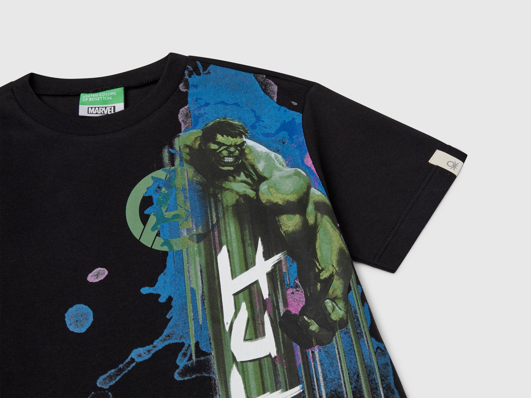 Benetton_Hulk ©Marvel T-Shirt_35RYC10N9_100_03
