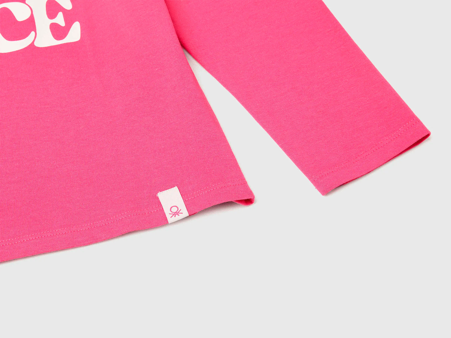 Benetton_Fuchsia_Lilo &amp; Stitch ©Disney T-Shirt_35RYC10Q7_1A2_03