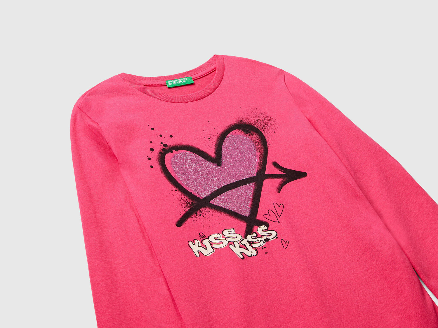 Benetton_Fuchsia_T-Shirt with Glitter Print_35RYC10QE_1A2_03