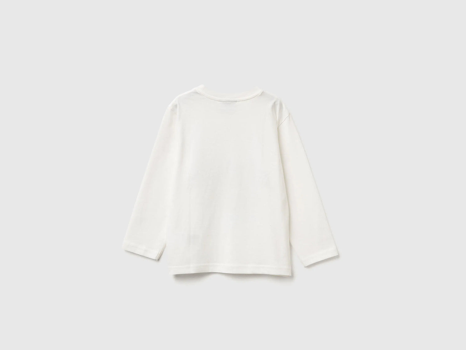 Benetton_Creamy White_T-Shirt Featuring Batwheels ©&amp;ª Dc and Wbei_35RYG10KE_074_02