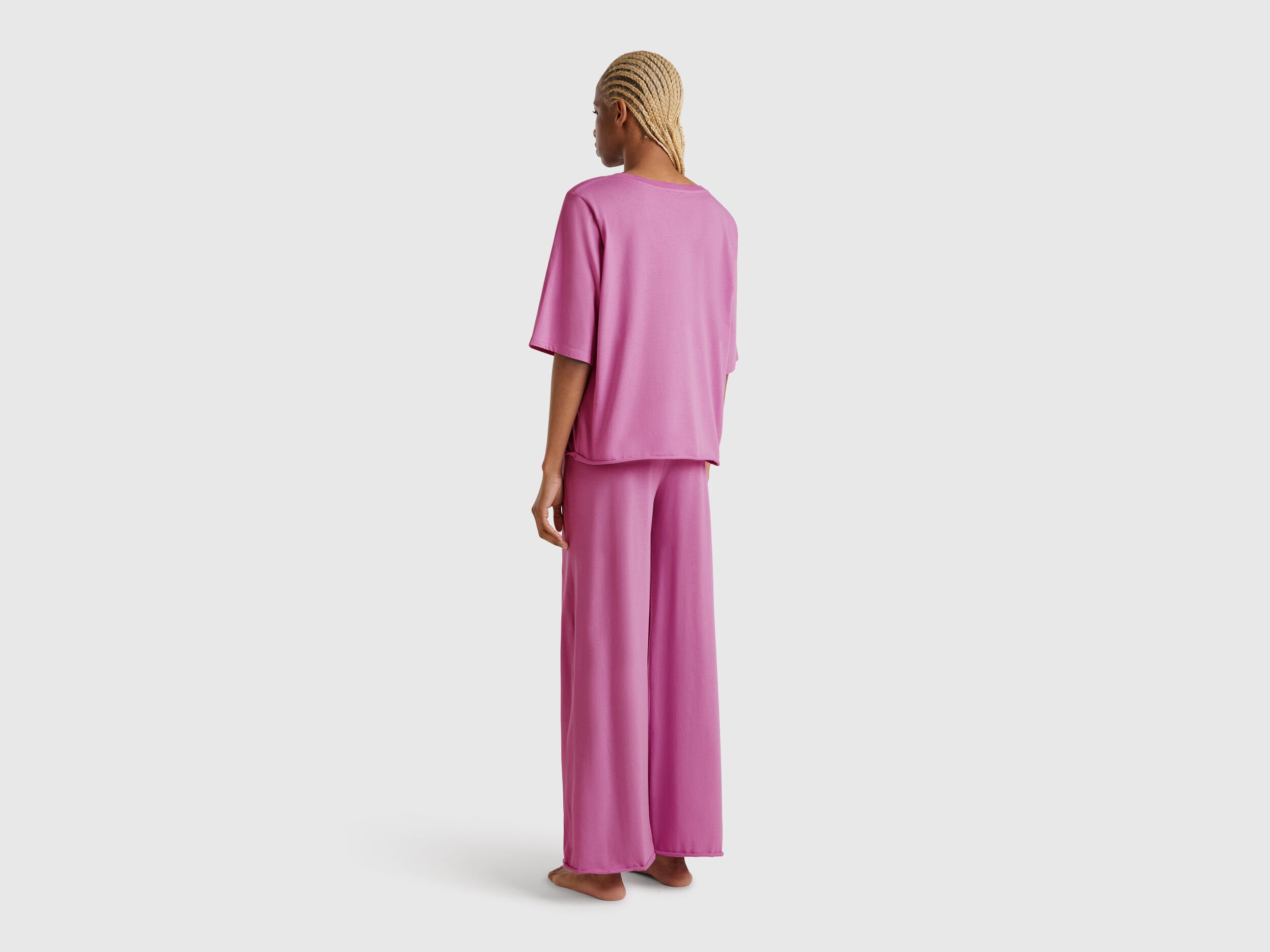 Benetton_Loose-Fitting Pyjamas in Pure Cotton_35VB3P03P_3Z4_02