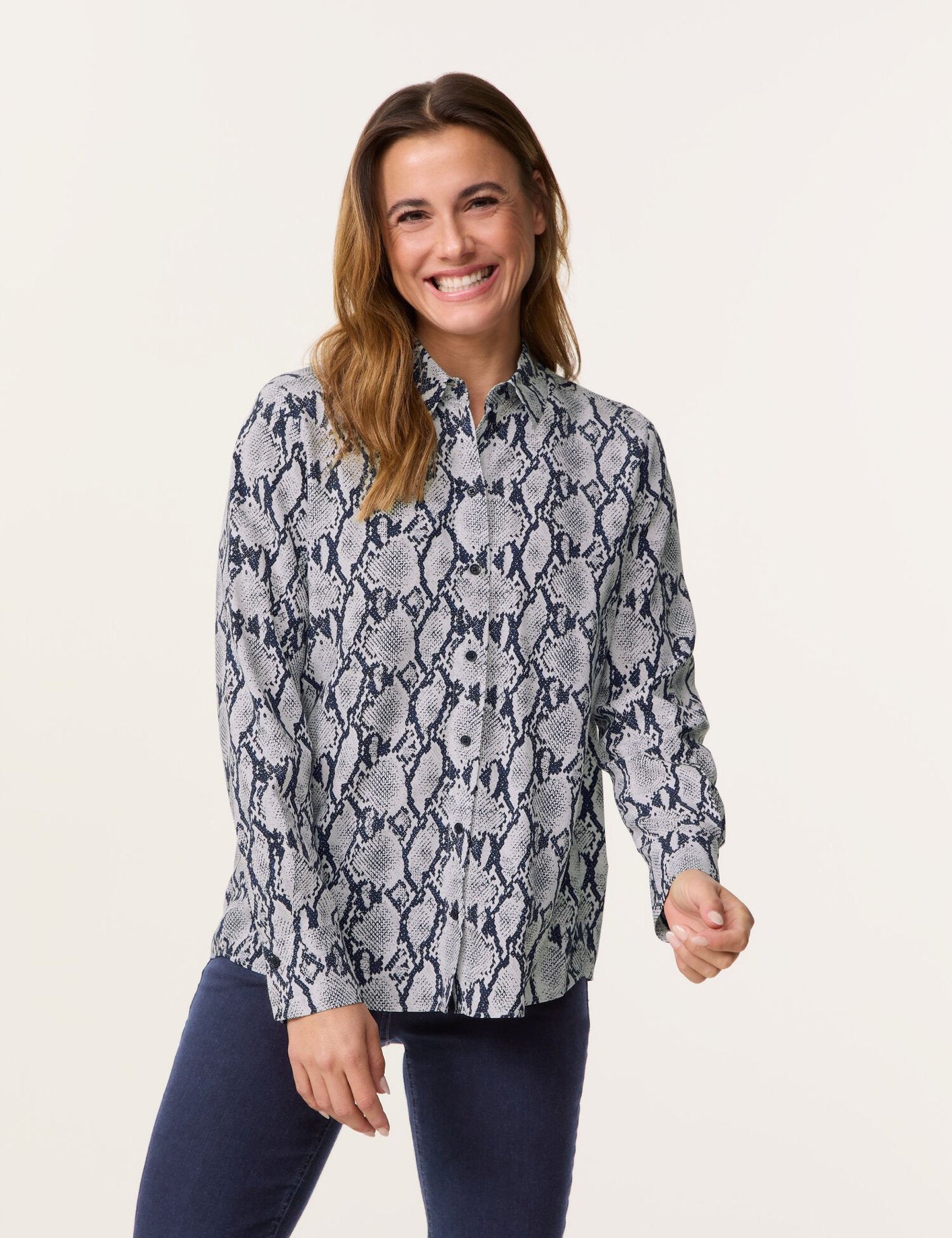 Sustainable Shirt Blouse_360016-66418_9150_01