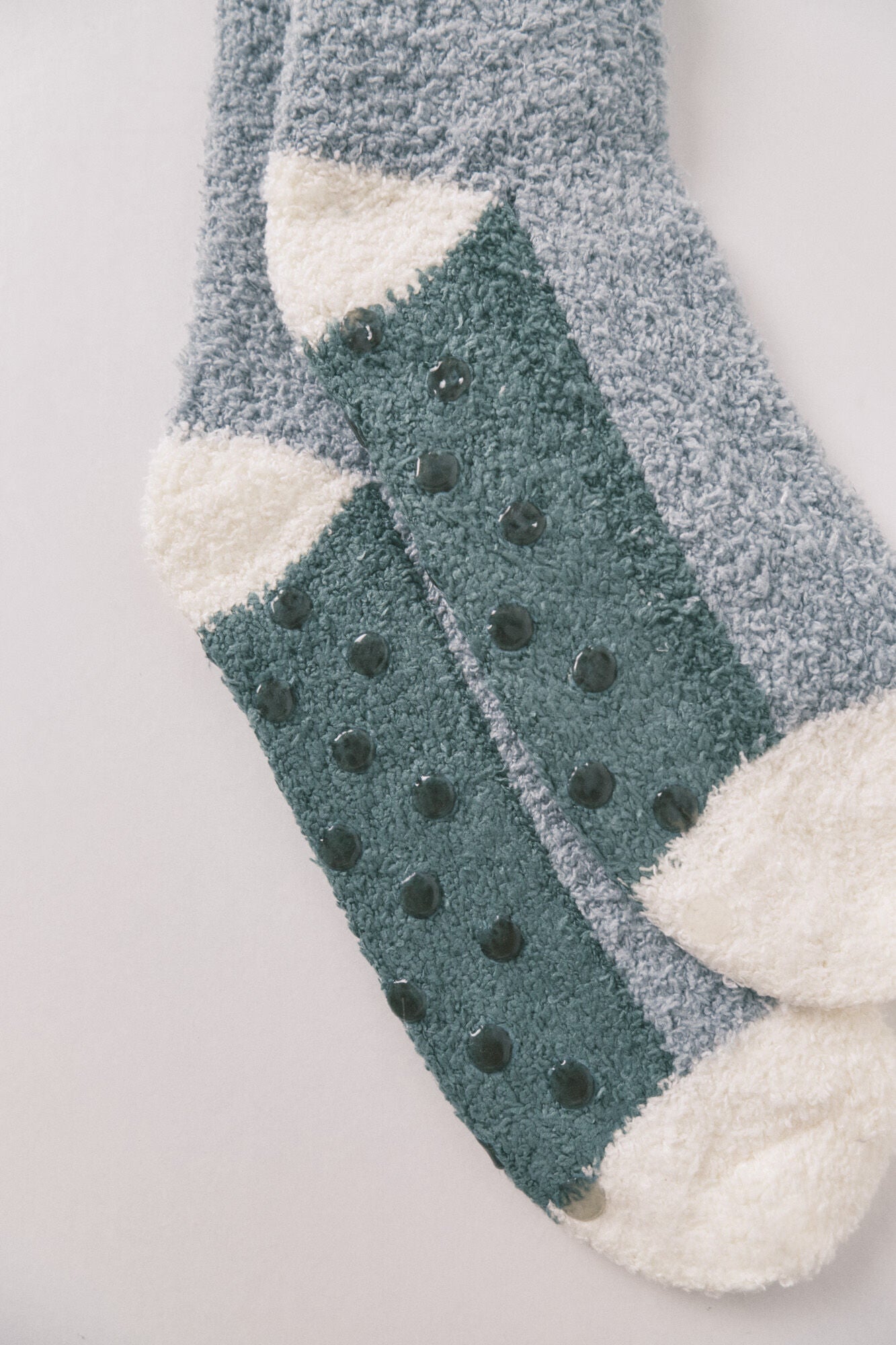 Women Secret_Green_Long Blue Socks_3612471_27_02